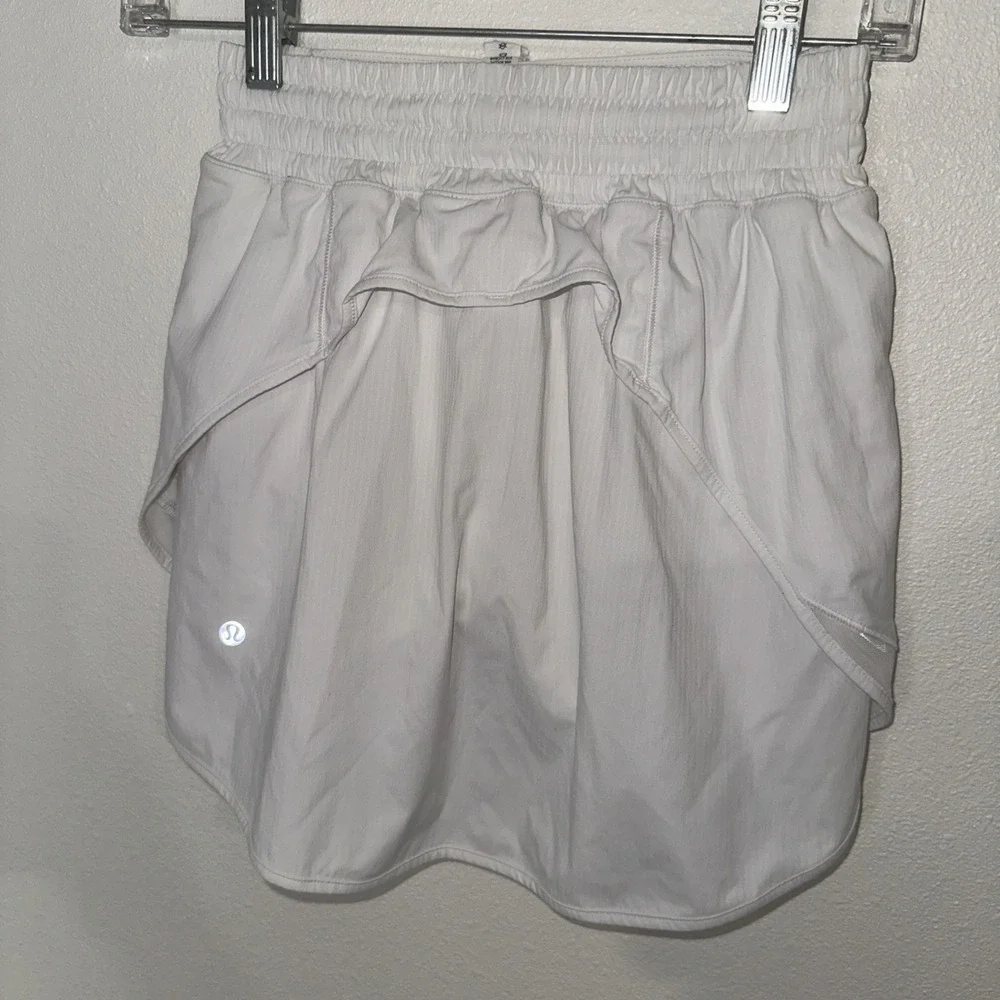 Women's Lululemon Hotty Hot HR White Skirt Long Size‎ 2